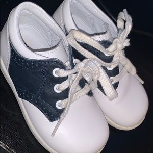 Oxford Style Stride Rite